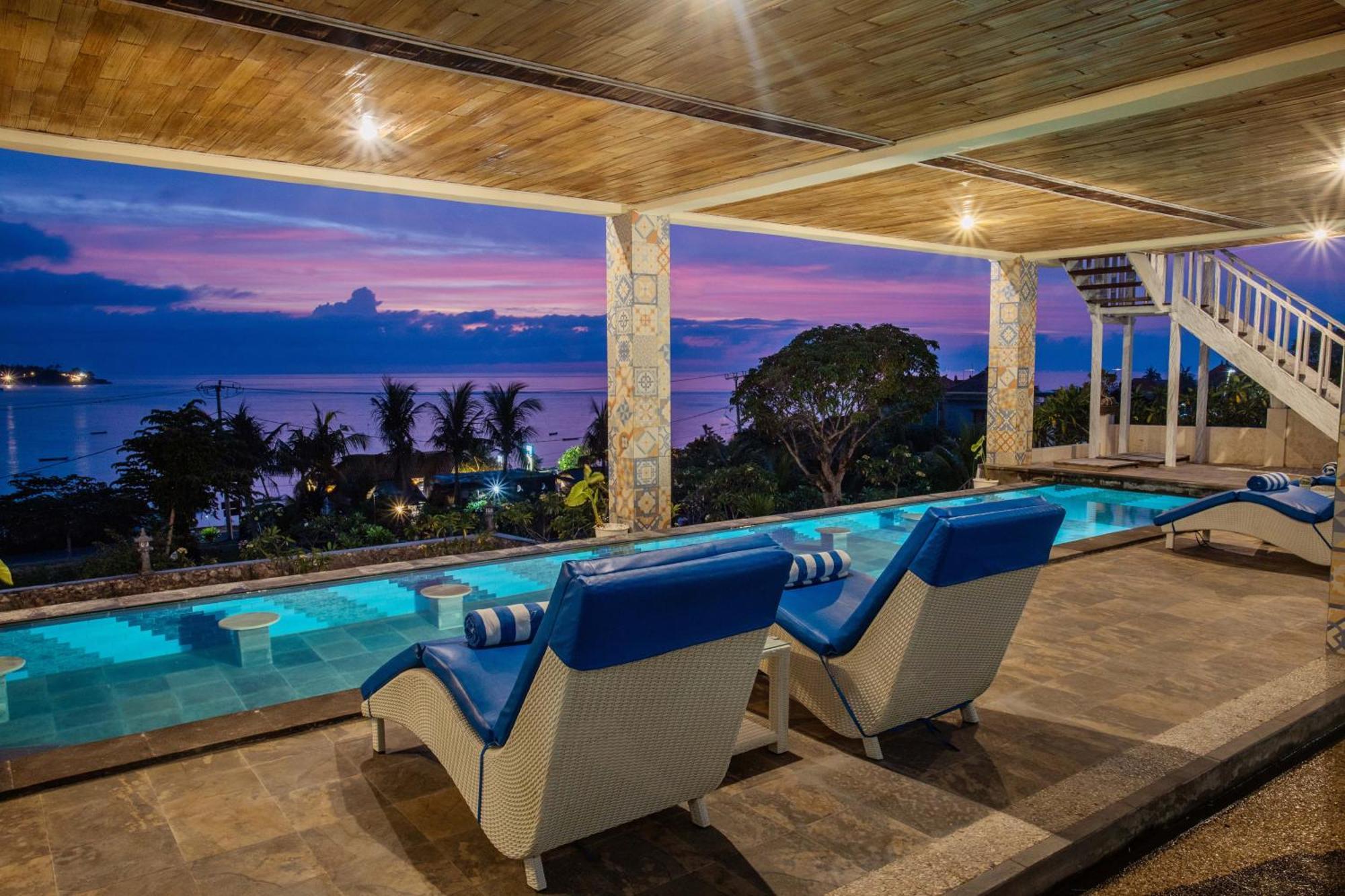 Nusa View - Oceanfront Rentals レンボンガン島 エクステリア 写真