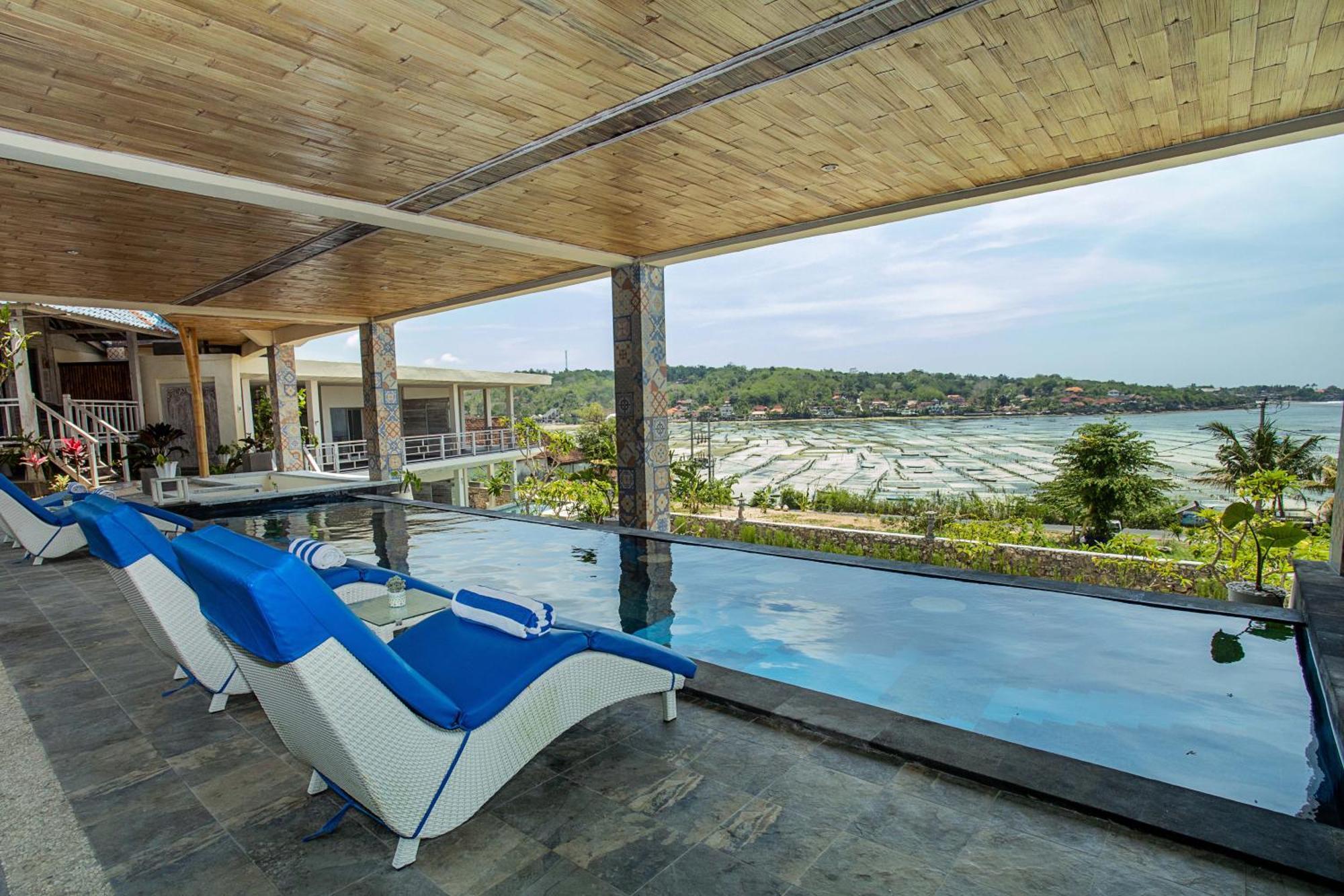 Nusa View - Oceanfront Rentals レンボンガン島 エクステリア 写真