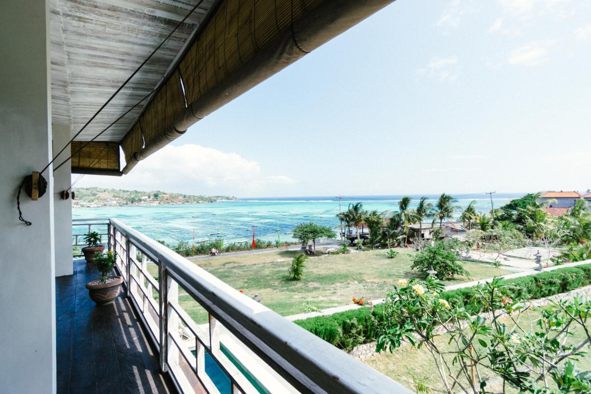 Nusa View - Oceanfront Rentals レンボンガン島 エクステリア 写真
